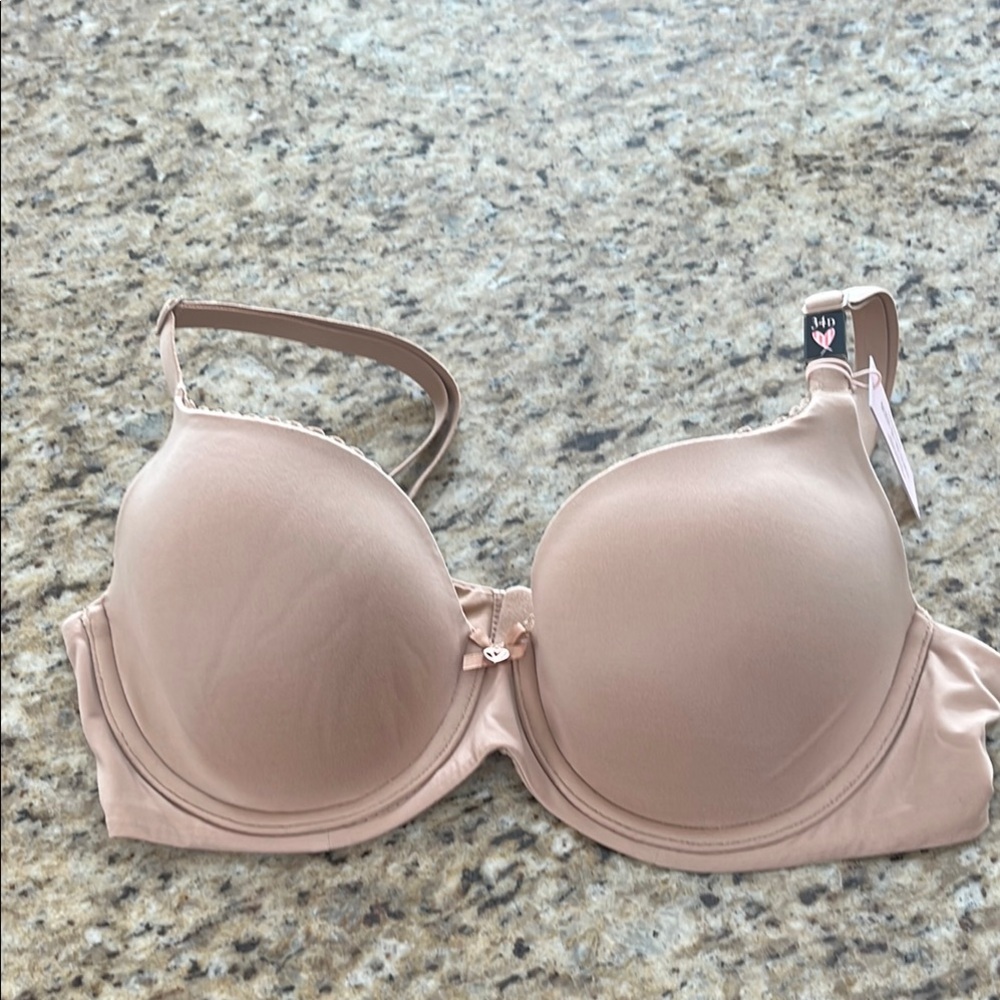 NWT Body by Victoria bra